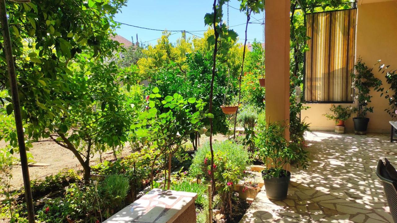 شقة Apartman Iva Kaštela المظهر الخارجي الصورة