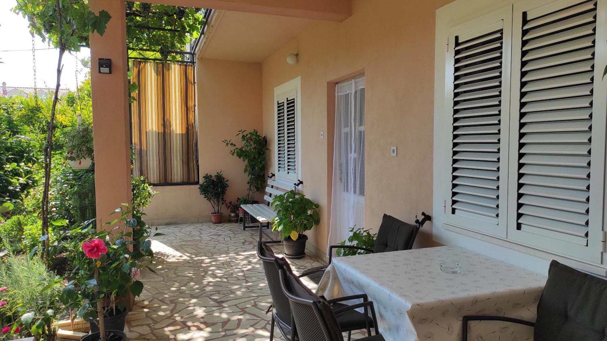 شقة Apartman Iva Kaštela المظهر الخارجي الصورة
